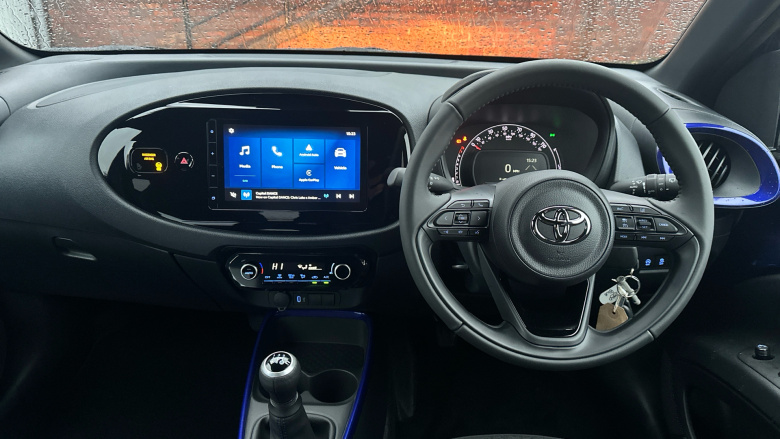 Toyota Aygo X 1.0 VVT-i Edge 5dr Petrol Hatchback